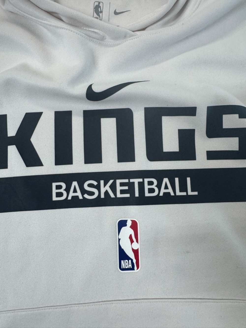NBA Kings Basketball White Sleeveless Hooded Pullover - Picture 2 of 3